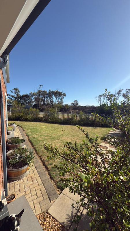 4 Bedroom Property for Sale in Noorsekloof Eastern Cape